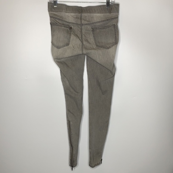 Wendy Bellissimo Gray Maternity Skinny Pants - Picture 2 of 15